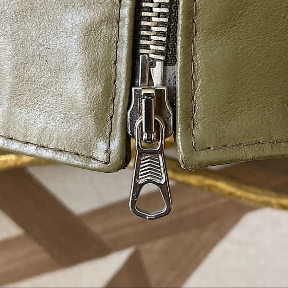 LE COMPLICI | Vintage Leather Jacket in Olive Green **RARE** | Size M - Picture 6 of 13